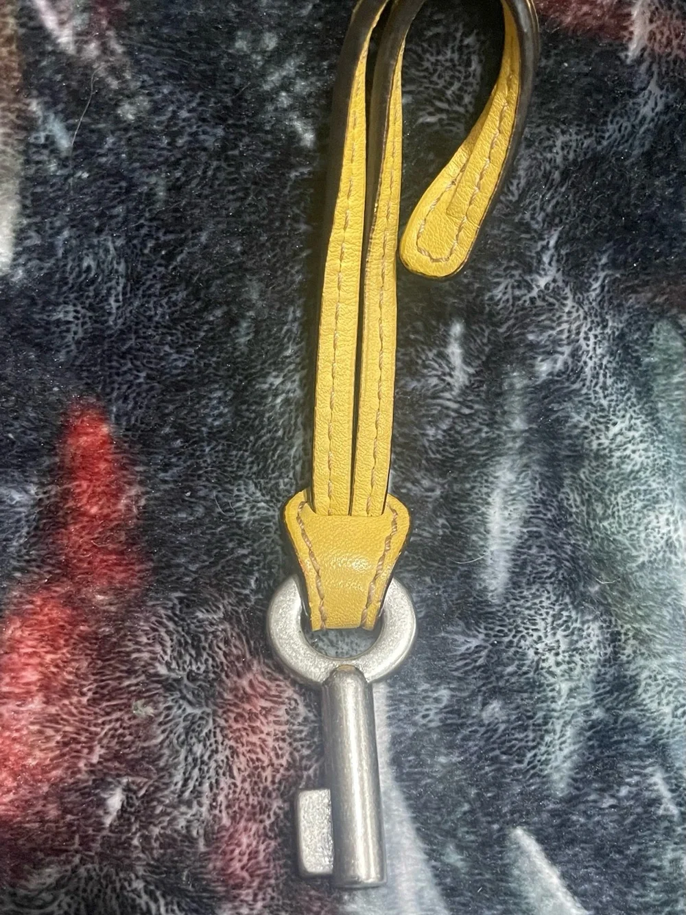 Bundle of 3 Fossil Bag Hang Tags in Silver &Acrylic